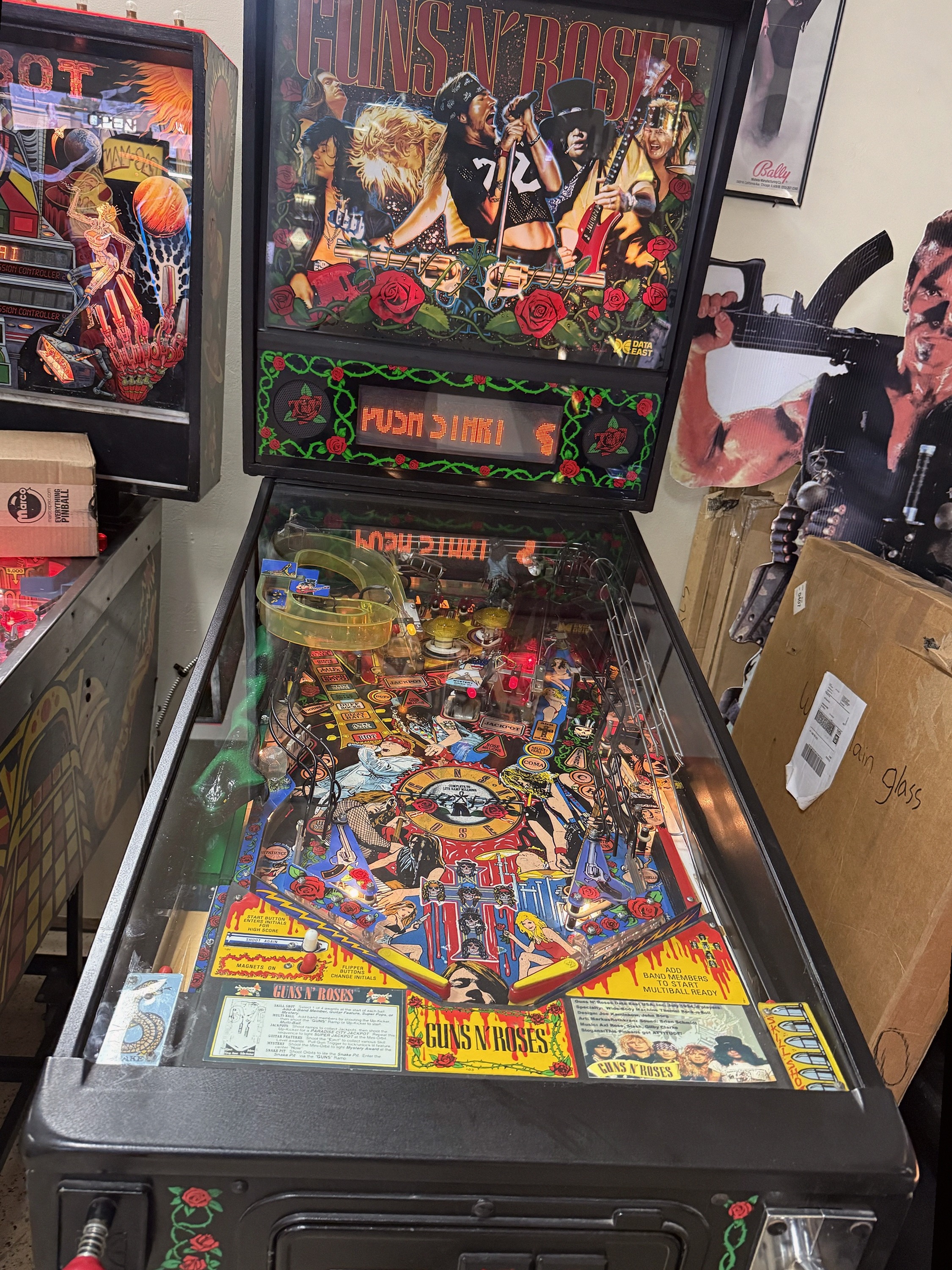 Flippers & Pinballs