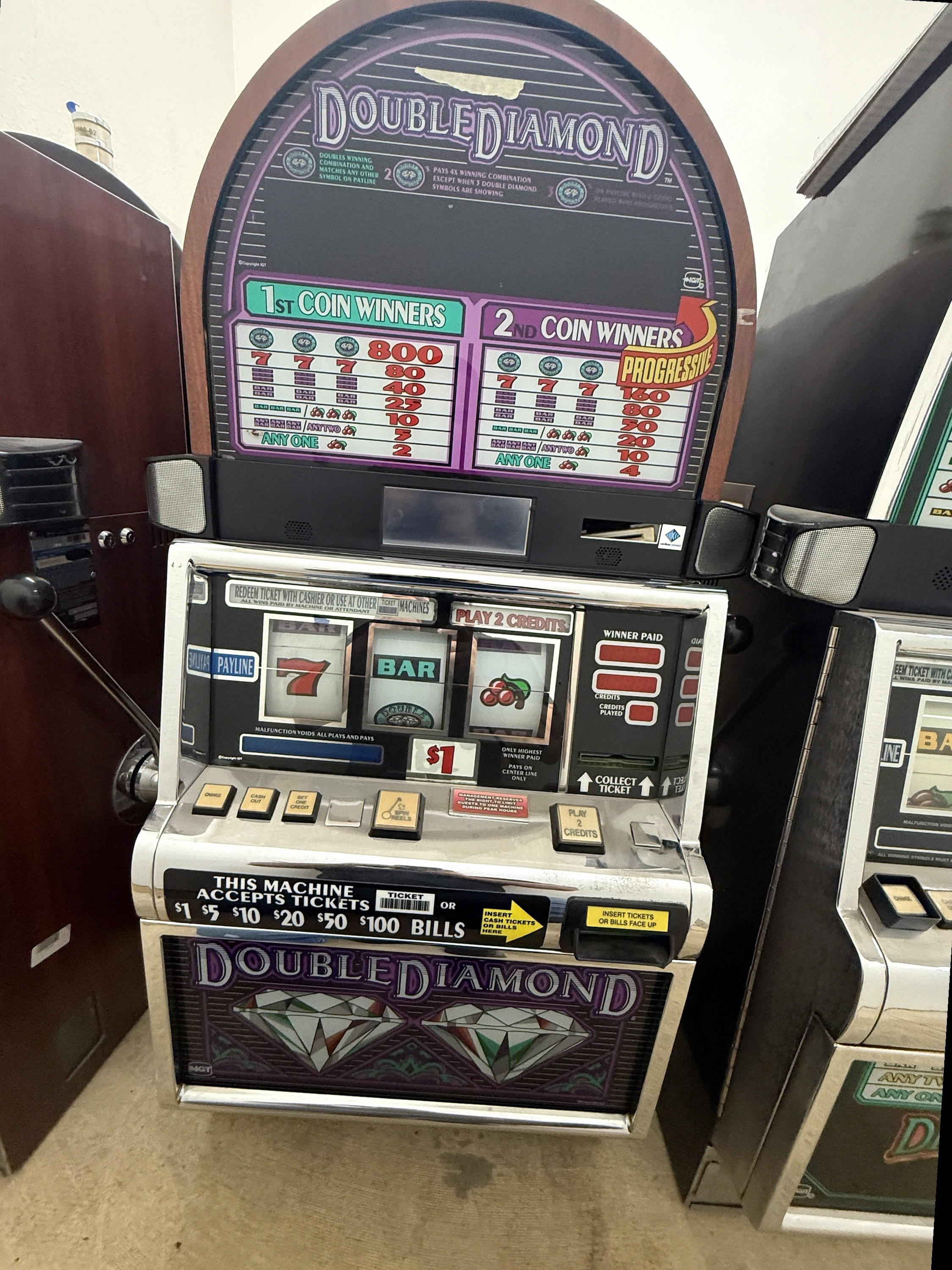 IGT Reel Spinner Double Diamond