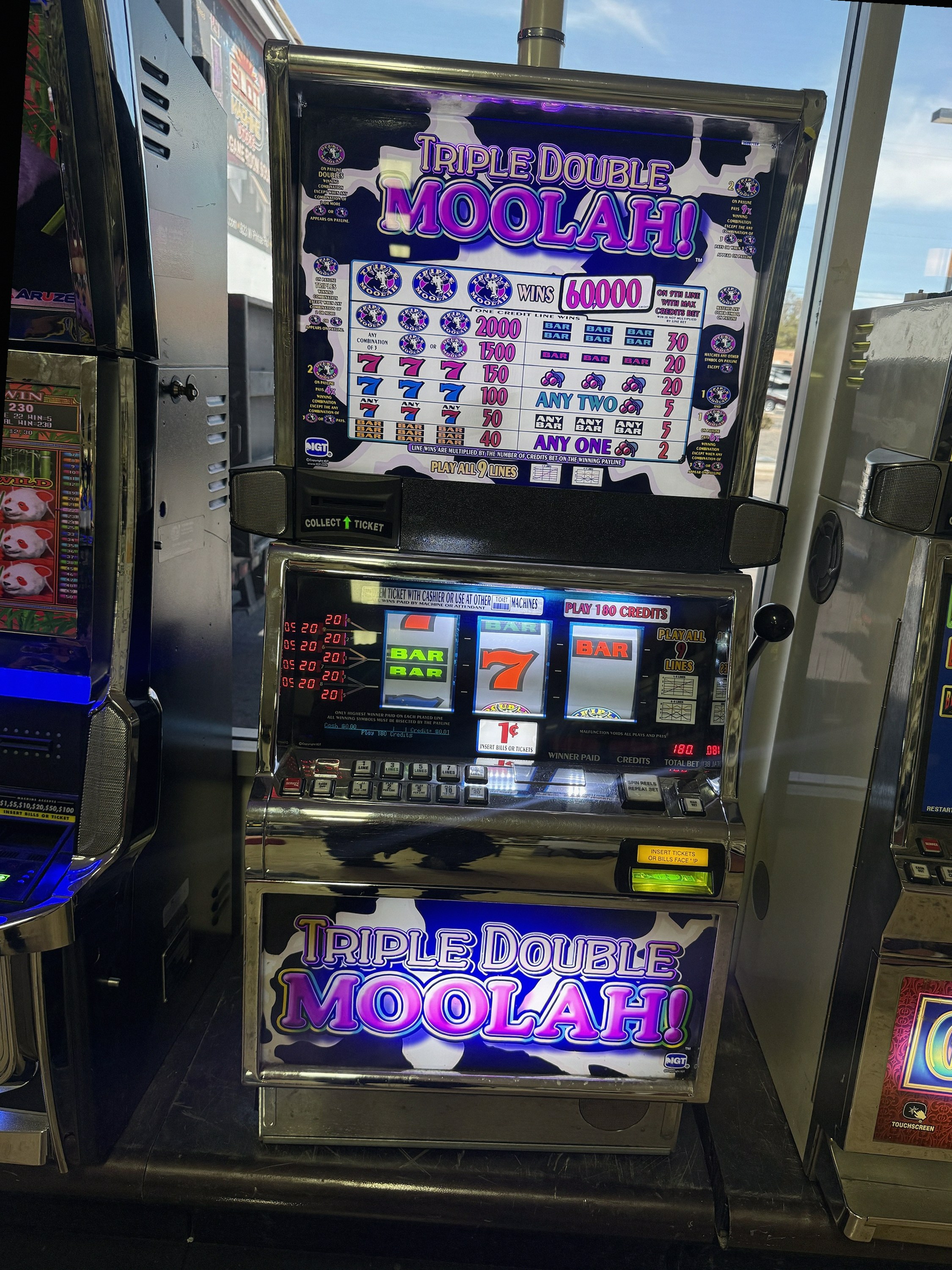 IGT S2000 Reel Spinner Triple Double Moolah